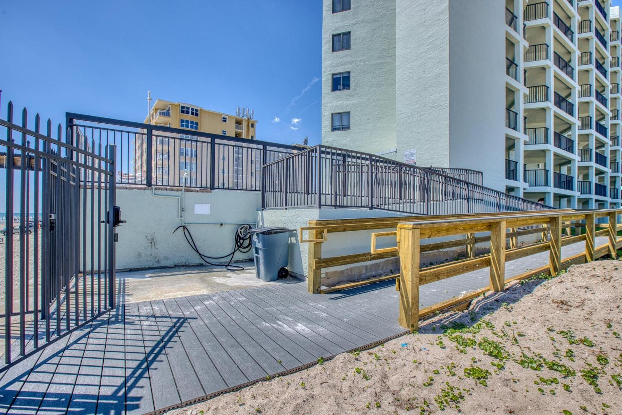 ניו סמירנה ביץ' Ocean View With A Beachfront Pool At Ocean Trillium Condo ~ 602 מראה חיצוני תמונה